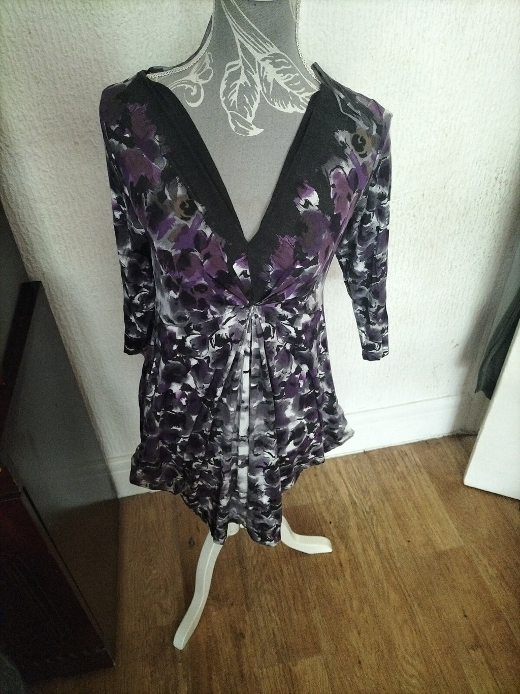 Brand New Ladies Closet Blu Size 14 Purple Floral Print Dress