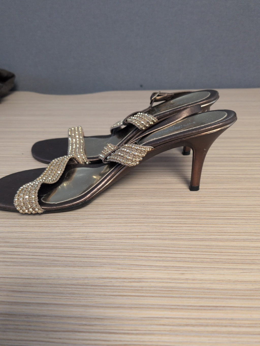 Rapisardi EU 37 Brown And Gold Diamante Small Heels