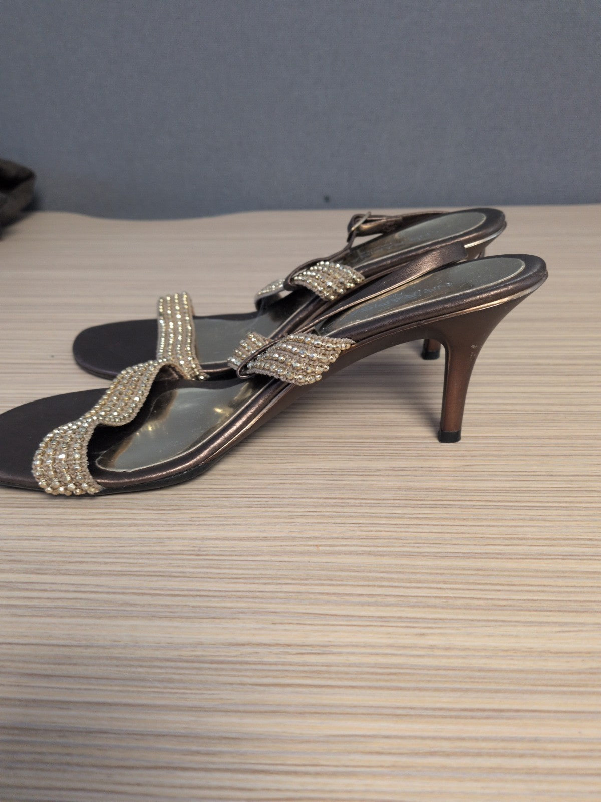 Rapisardi EU 37 Brown And Gold Diamante Small Heels