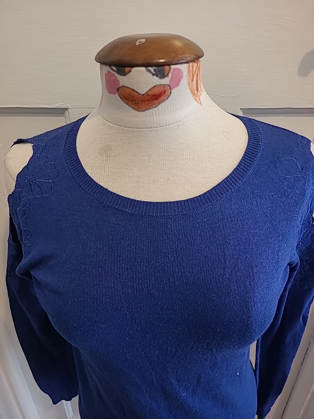 Ladies Warehouse Size 8 Blue Long Sleeved Open Shoulder Tshirt