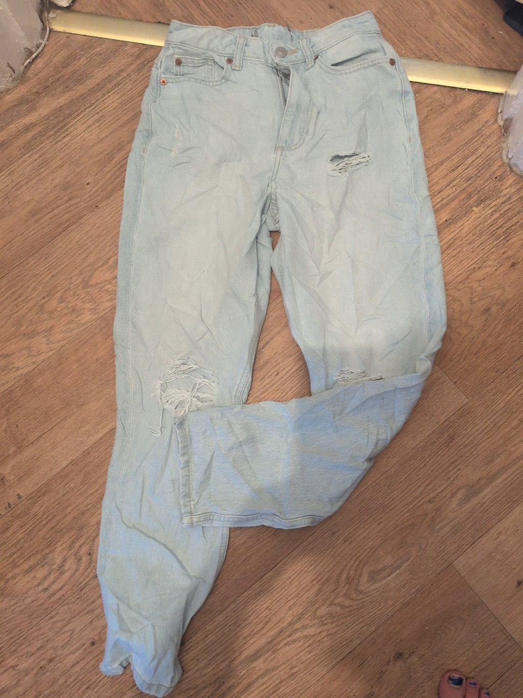 8 Pale Grey Jeans Straight