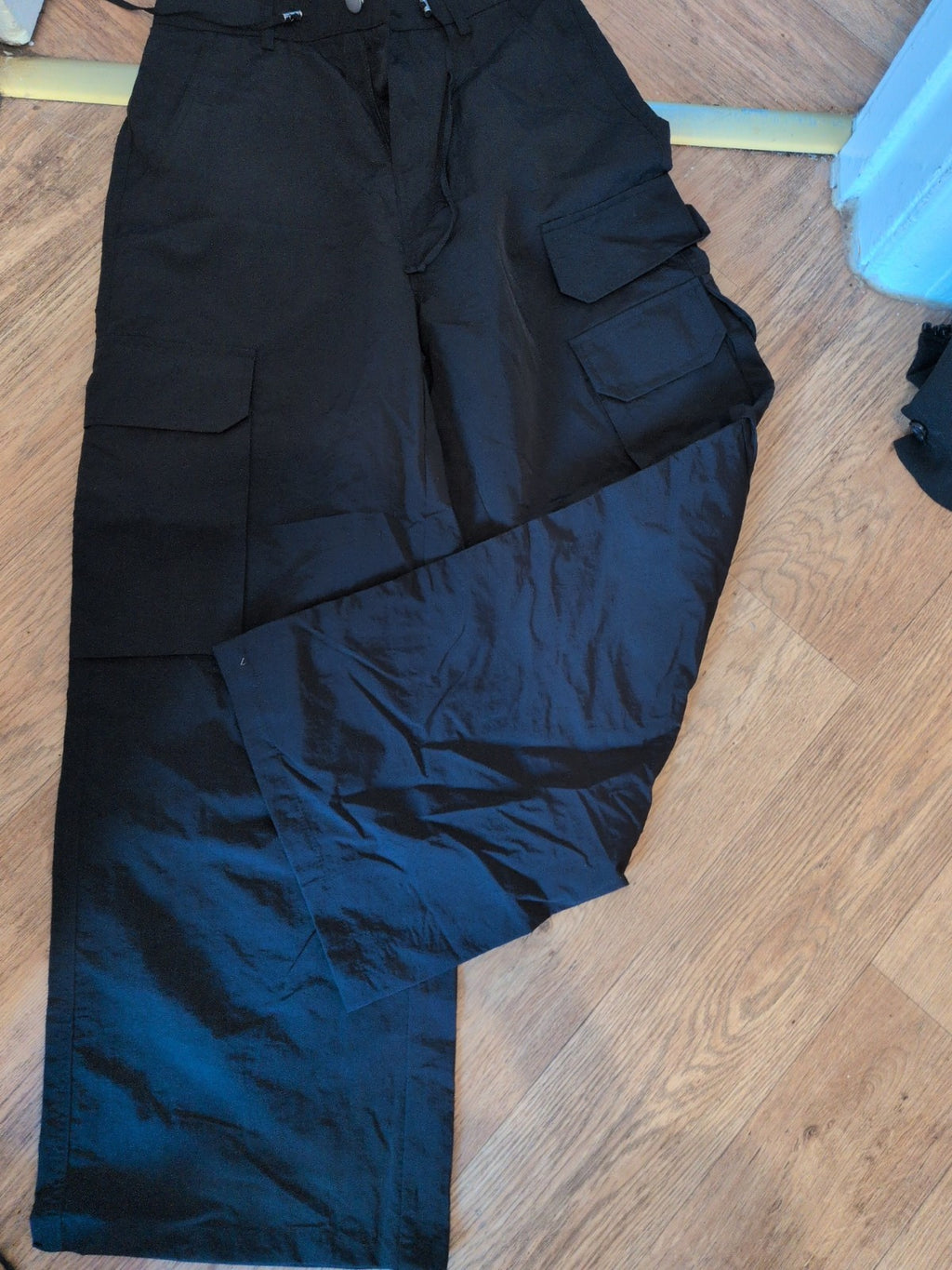 Medium Black Cargo Straight Leg Trousers Ladies