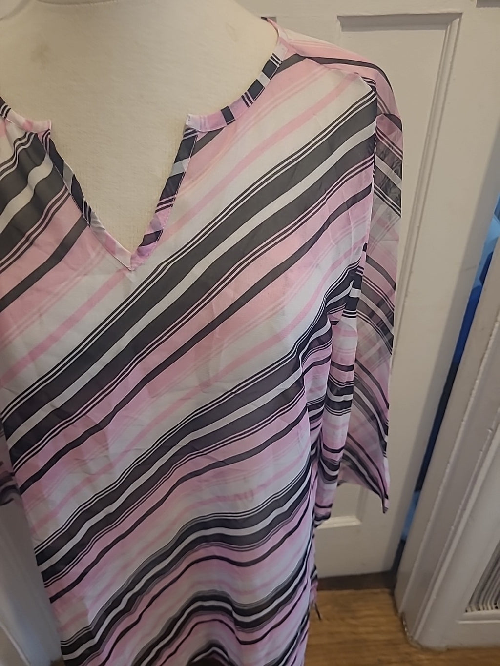 Ladies Primark Beachwear Size 14 Pink Black Long Sleeved Beachwear