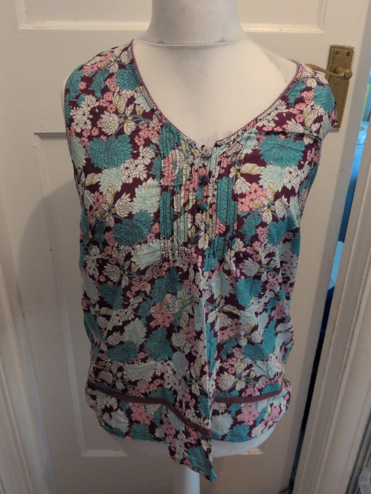 M&Co 16 Purple Sleeveless With Turquoise Sleeveless Blouse
