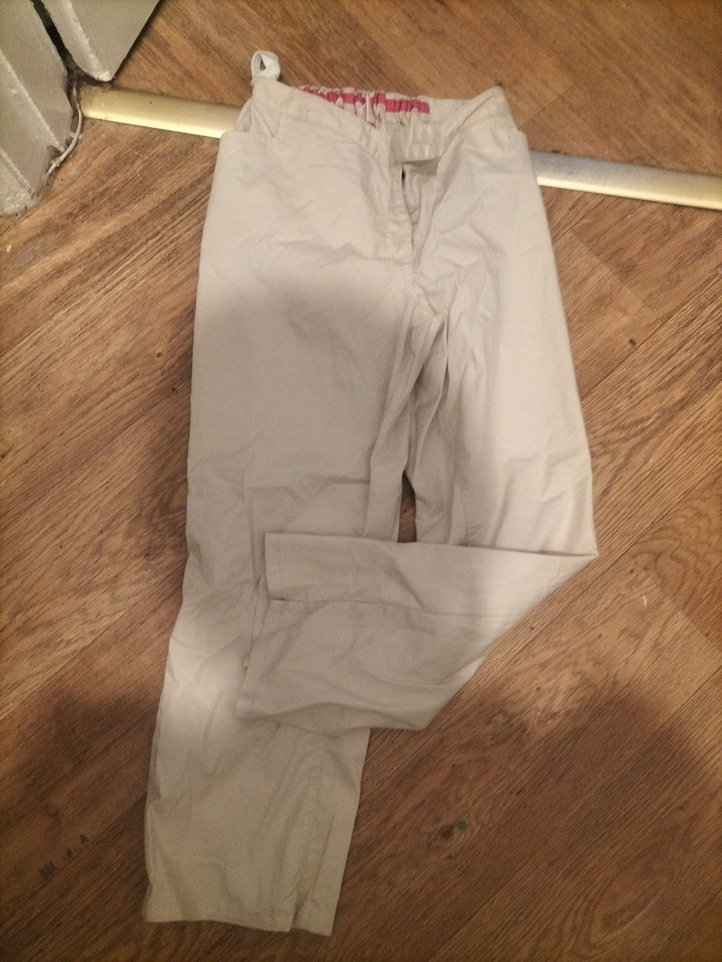 Ladies Liz Lange Maternity Size 6 Beige Trousers