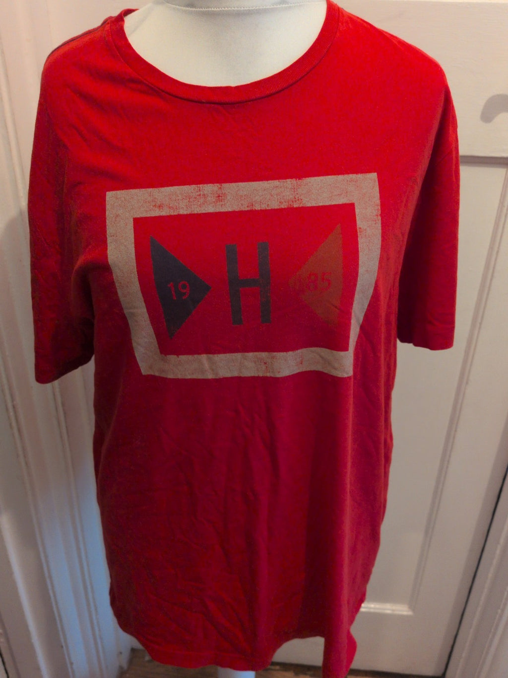 Tommy Hilfiger Large Red Print Short Sleeve T-shirt