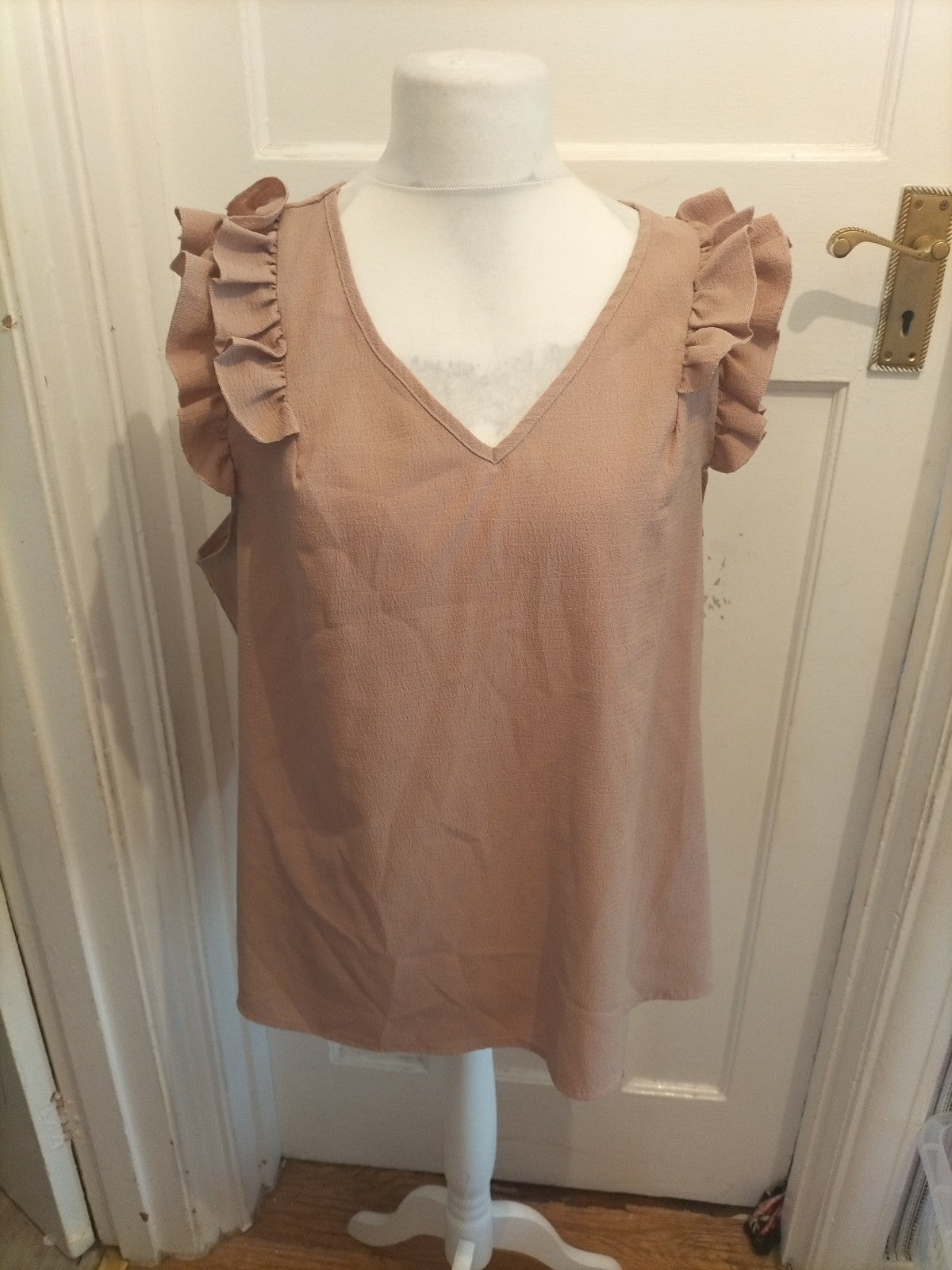 Shein Curve 3XL V Neck Sleeveless Frill Blouse