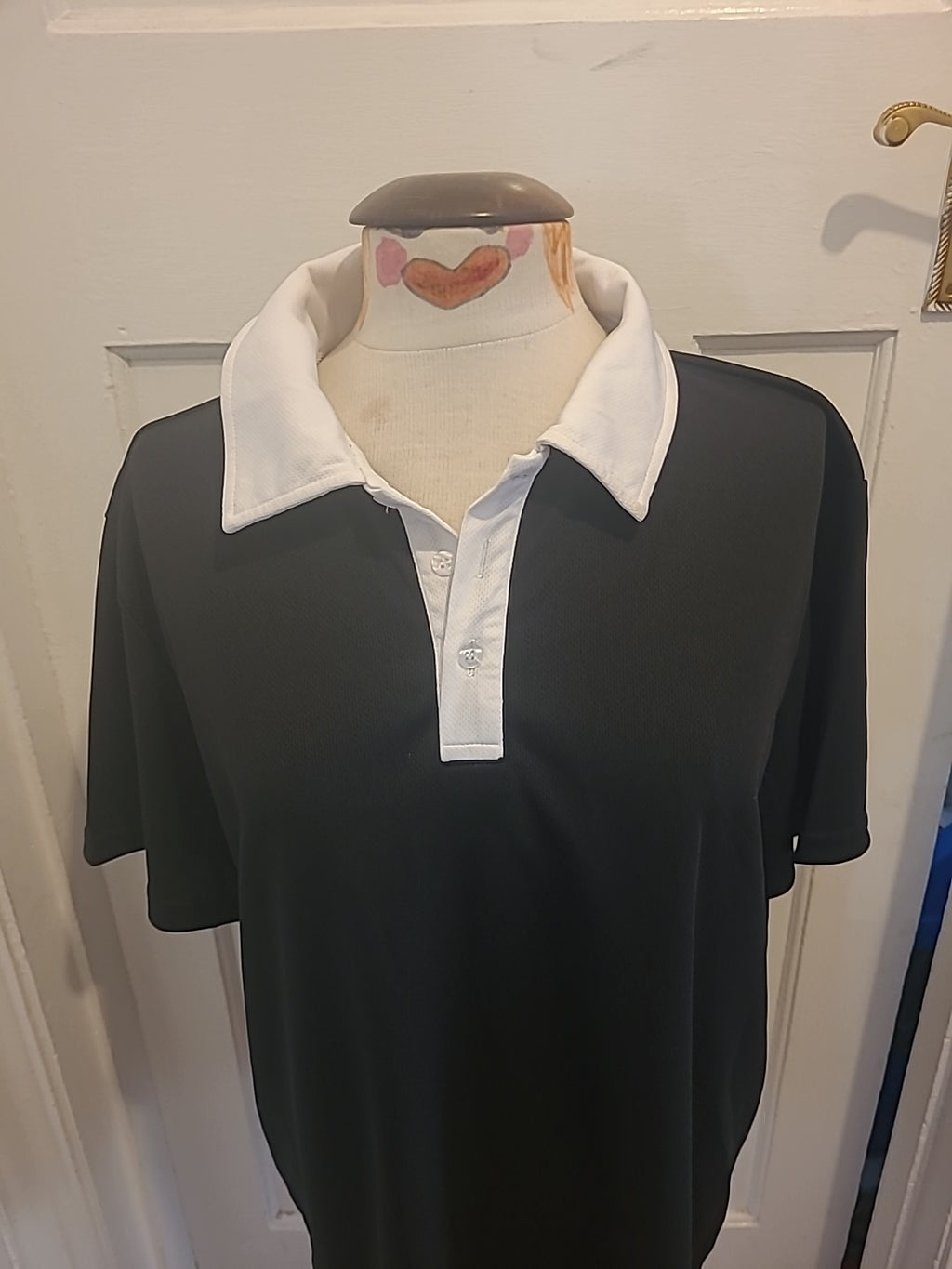 Mens 2xl Blaxk With White Collar Polo