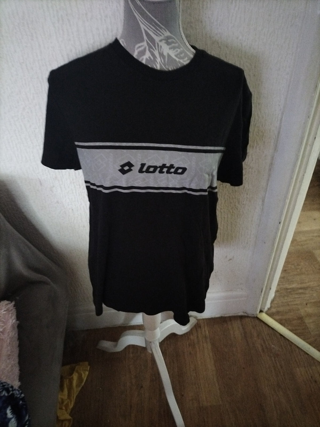Mens Primark Size Large Black Short Sleeved Tshirt