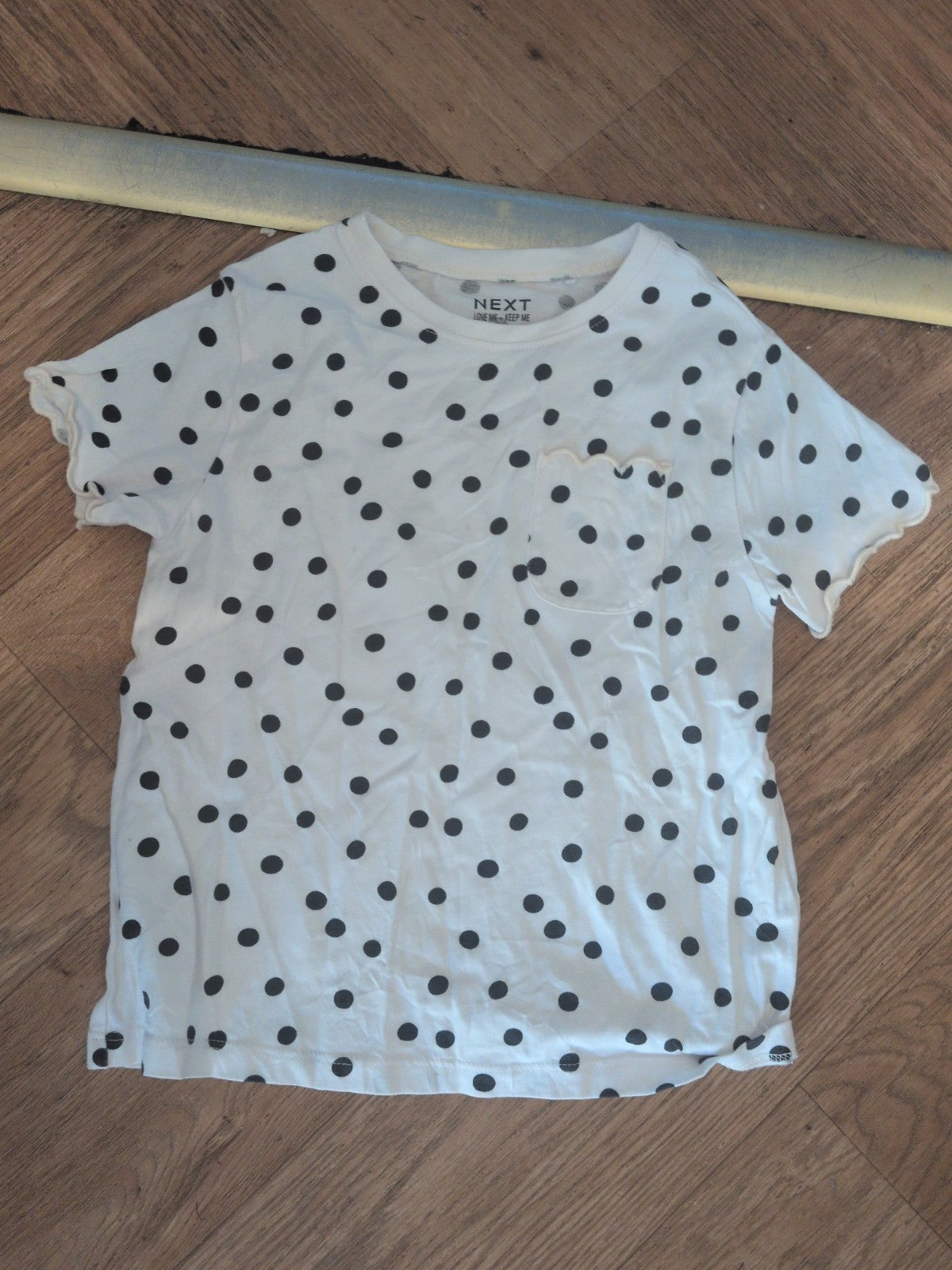 Next 4-5 Years White Spot Short Sleeve T-shirt