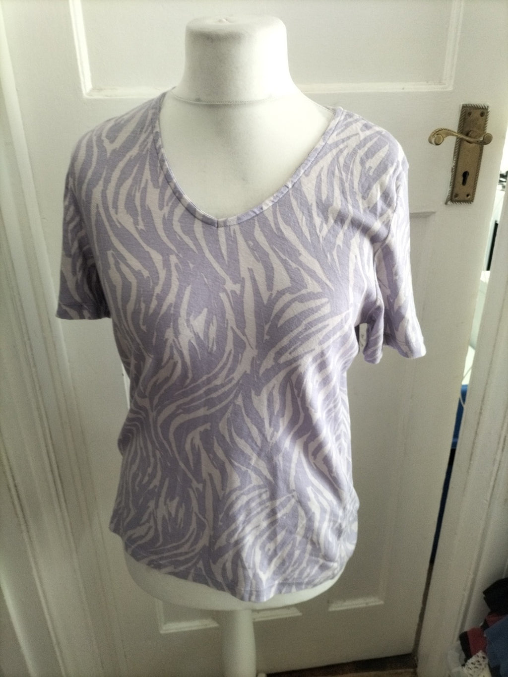 Bonmarche 14 Lilac Patterned Short Sleeved Blouse