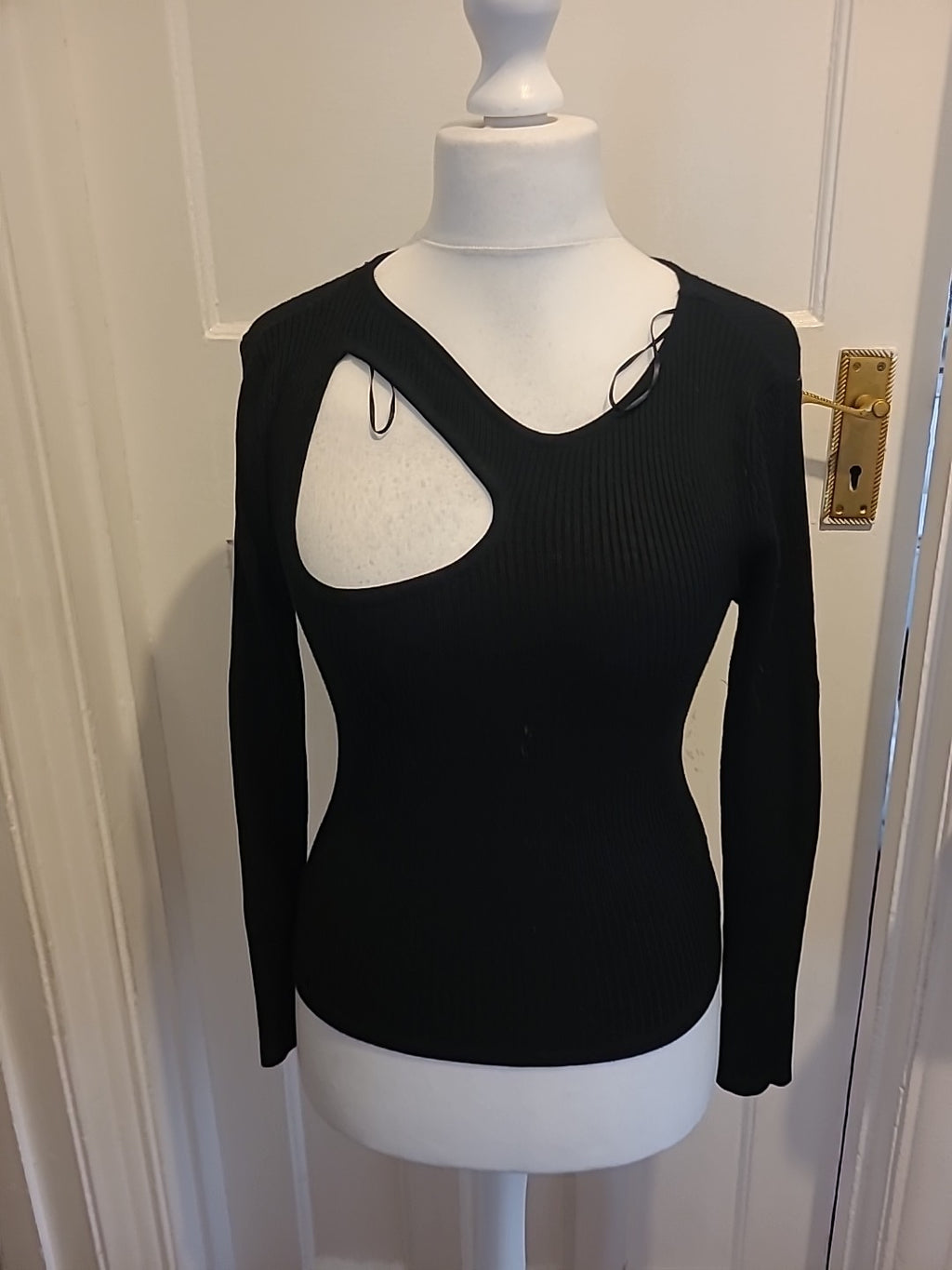 Ladies Brave Soul Size Small Black Ribbed Long Sleeved Jumper