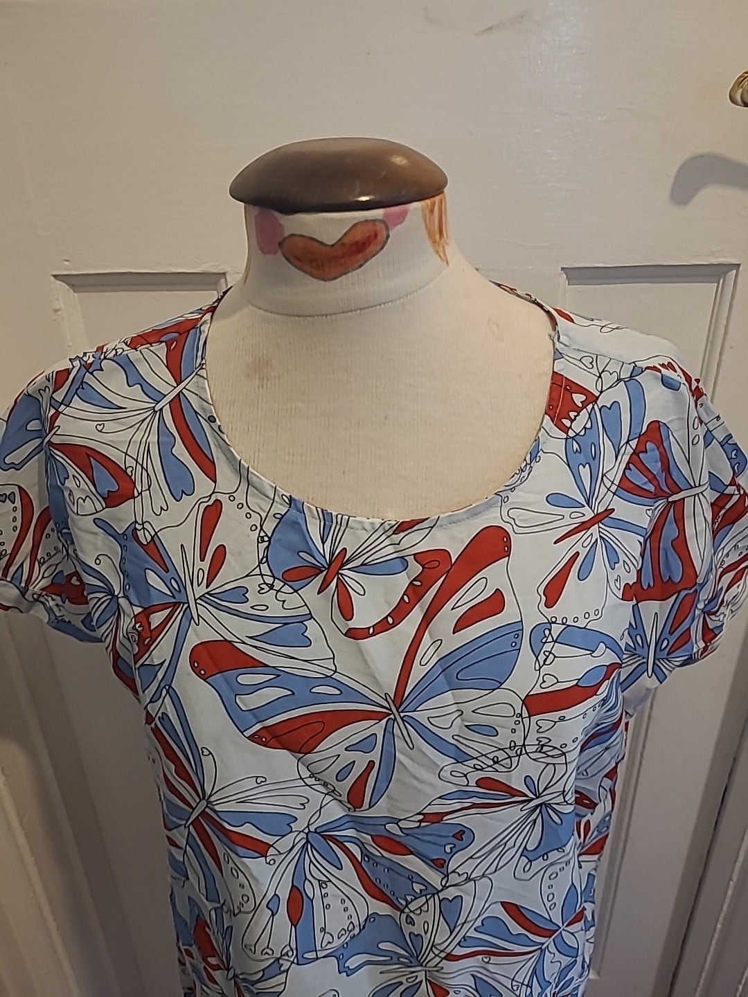 Ladies Peacocks Size 14 Blue White Red Butterfly Short Sleeved Blouse