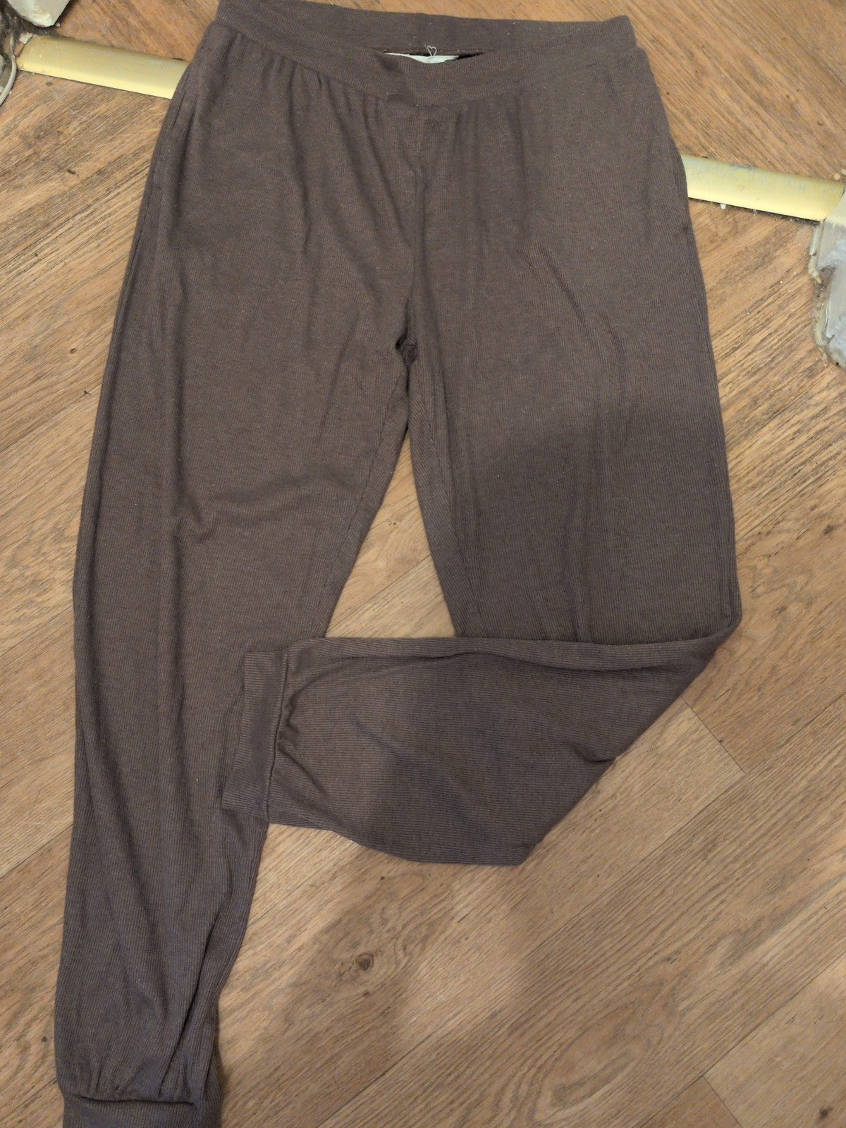 Primark 10-12 Brown Bobbling Leggings