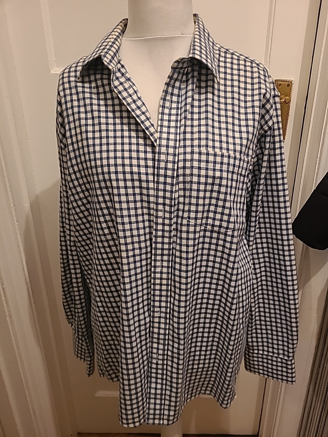 Mens Kingston Size XL Blue Check Long Sleeved Shirt Marked Neck