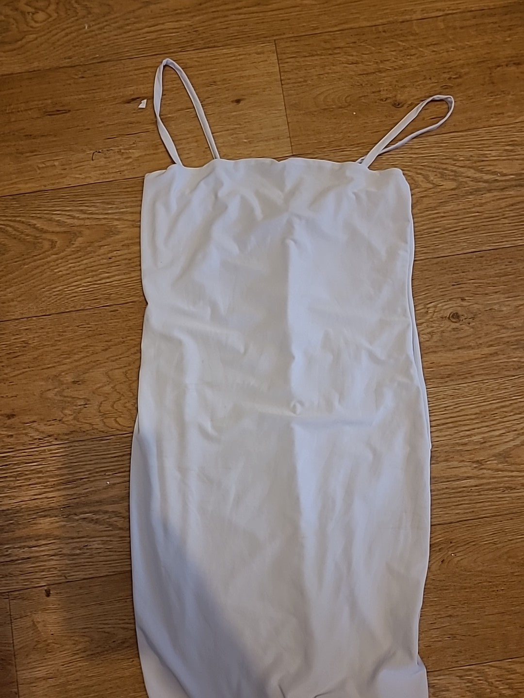 Ladies Prettylittlething Size 10 White Ruched Black Sleeveless Short Dress