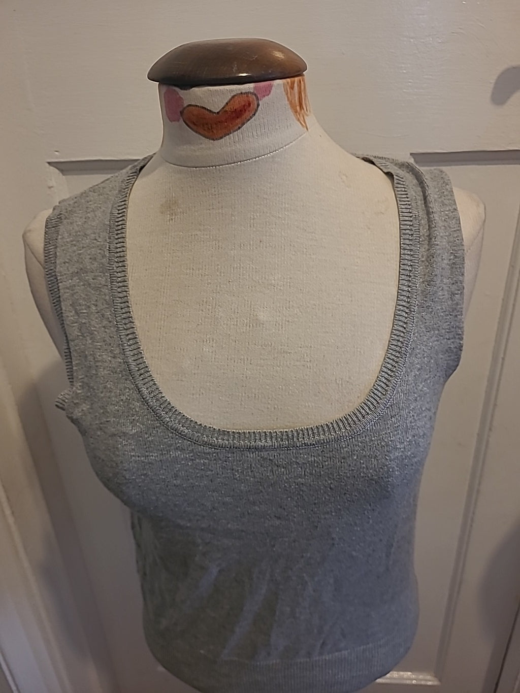 Ladies Papaya Size 12 Grey Scoop Neck Sleeveless Tshirt