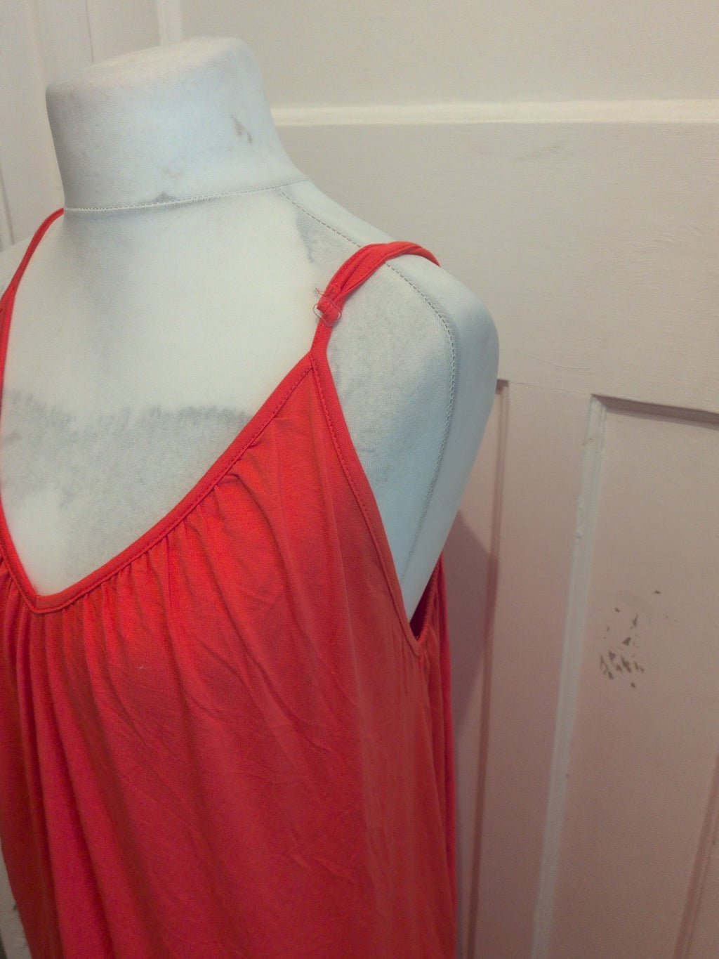 Ladies Peacocks Size 20 Pink Blouse Sleeveless