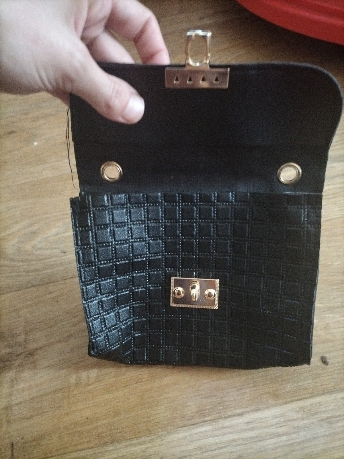 Brand New Ladies Faux Leather Black Checked Chain Crossbody Bag