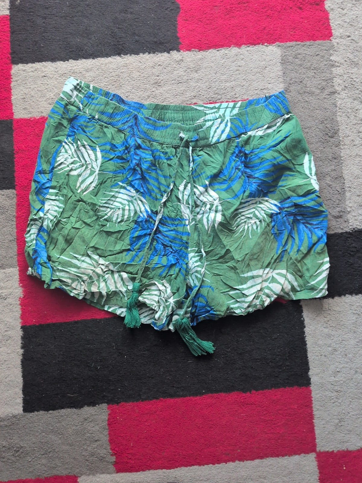 M&S Collection 16 Green And Blue Floral Elasticated Shorts