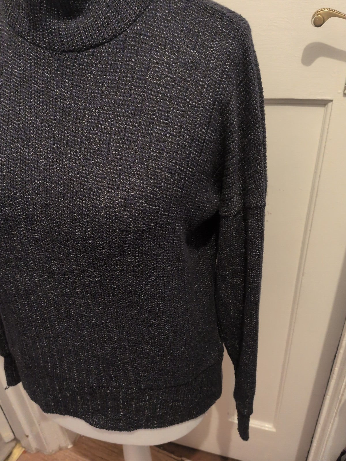 Ladies Topshop Size 6 Navy Long Sleeved Longline Jumper