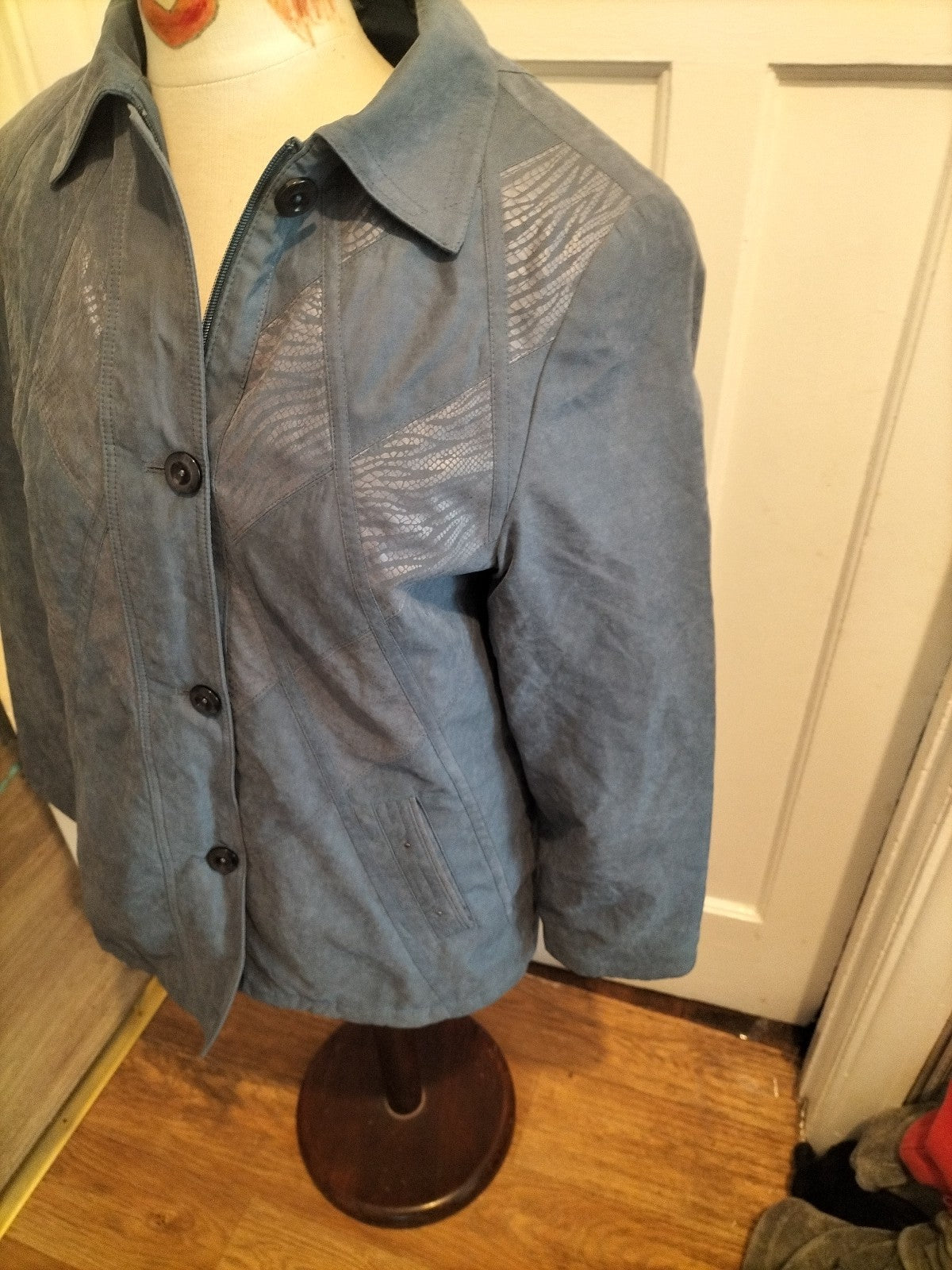 Ladies Barbara Lebek Size 10 Pastel Blue Lined Zip Through Coat