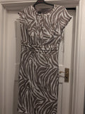 Garry Webber Size 12 White And Khaki Short Sleeve Dress