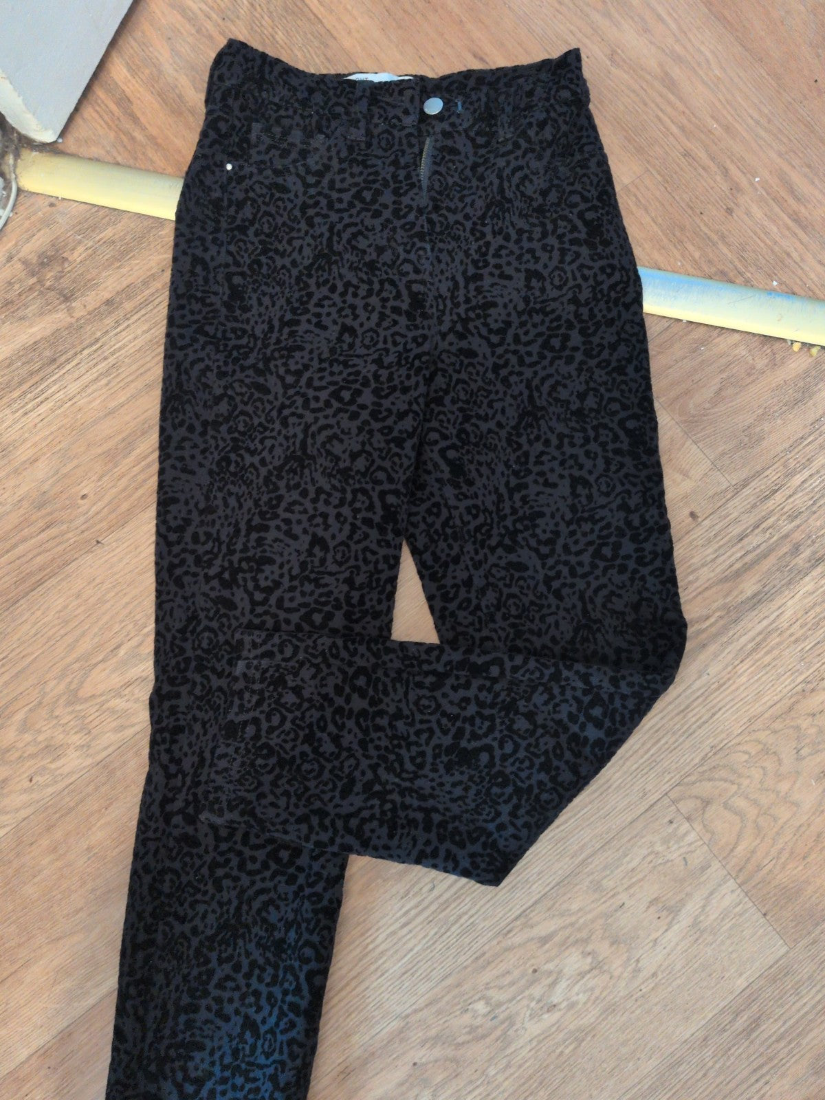 Ladies Next Size 6 Reg Straight High Rise Black Patterned Jeans