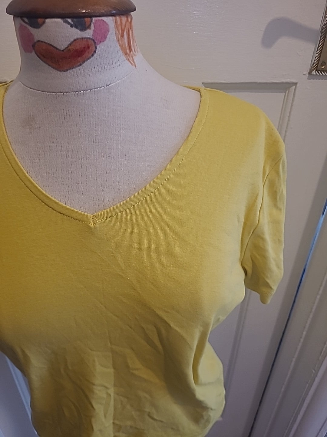 Ladies Bonmarche Size 14 Lime Short Sleeved Tshirt