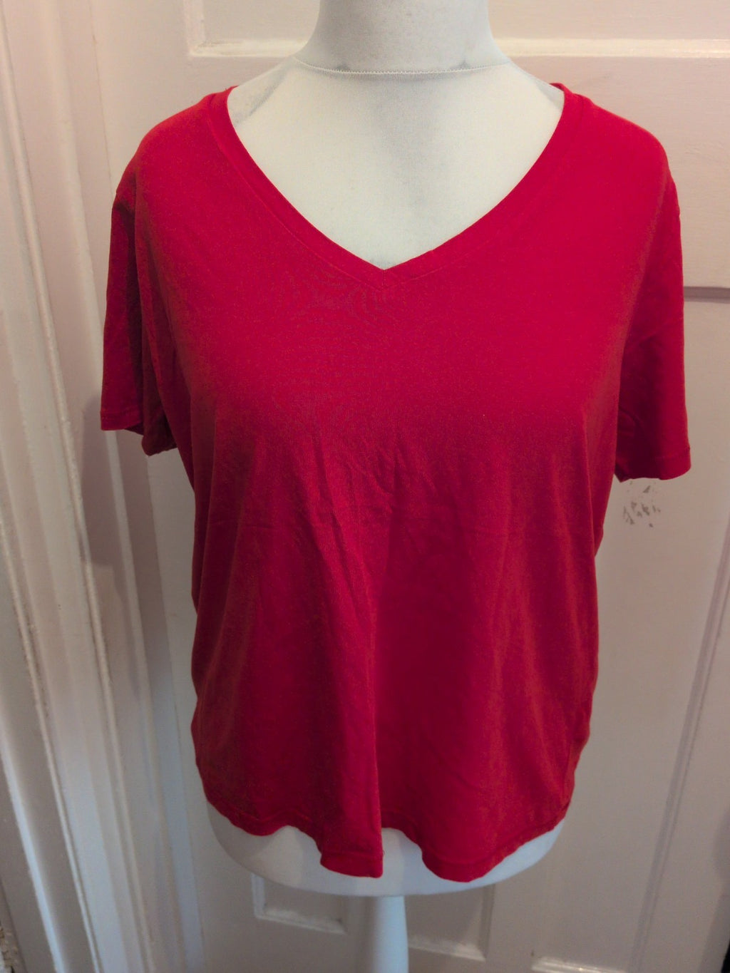 Primark 18-20 XL Red V Neck T-shirt Short Sleeve