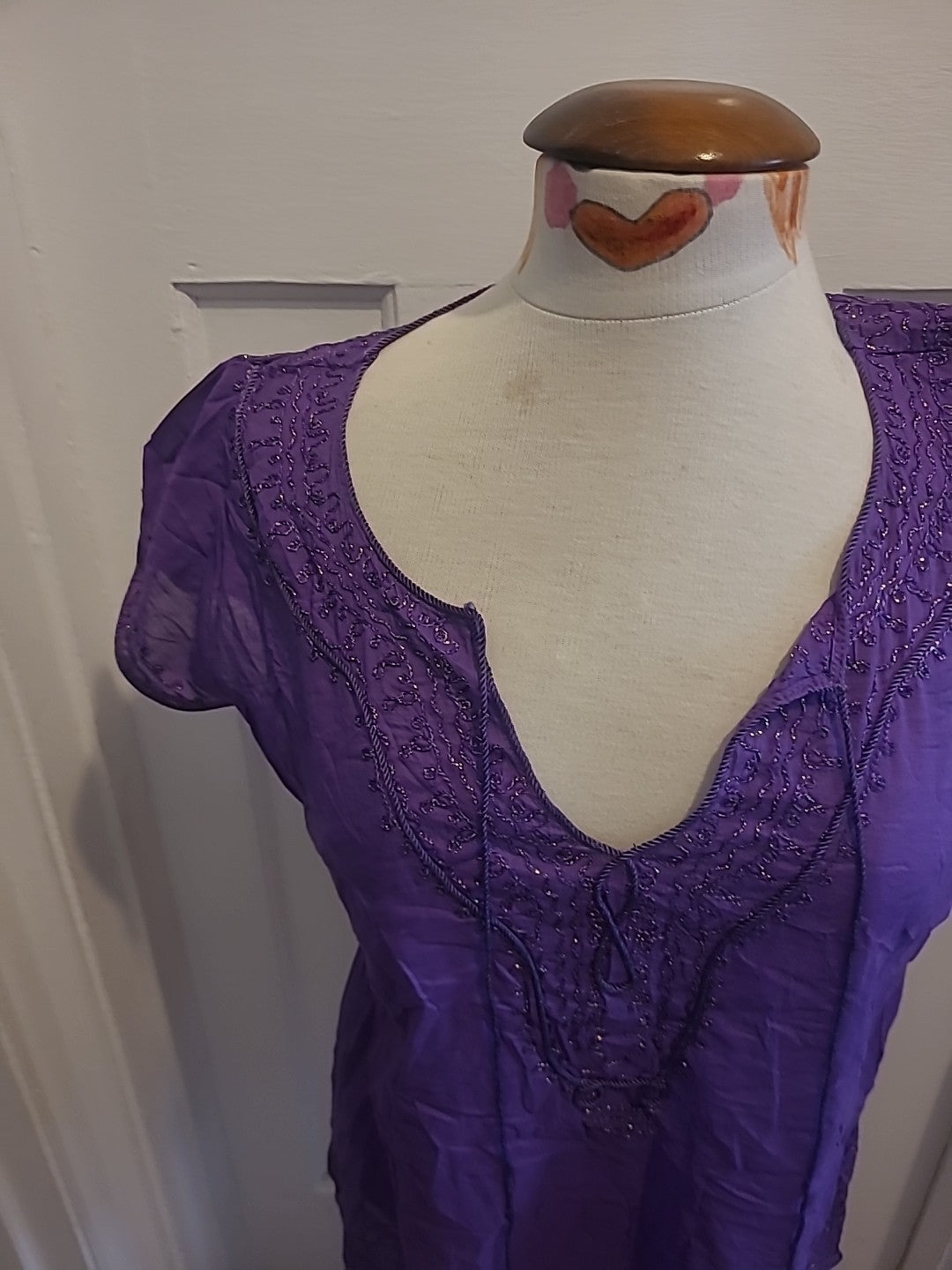 Ladies Riviera Size M/L Purple Detail Around Neck Short Sleeved Tshirt