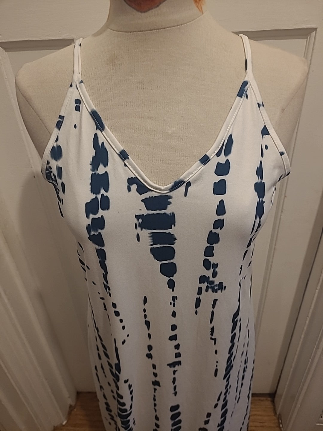 Ladies Size Medium Dark Green White Sleeveless Long A-Line Dress