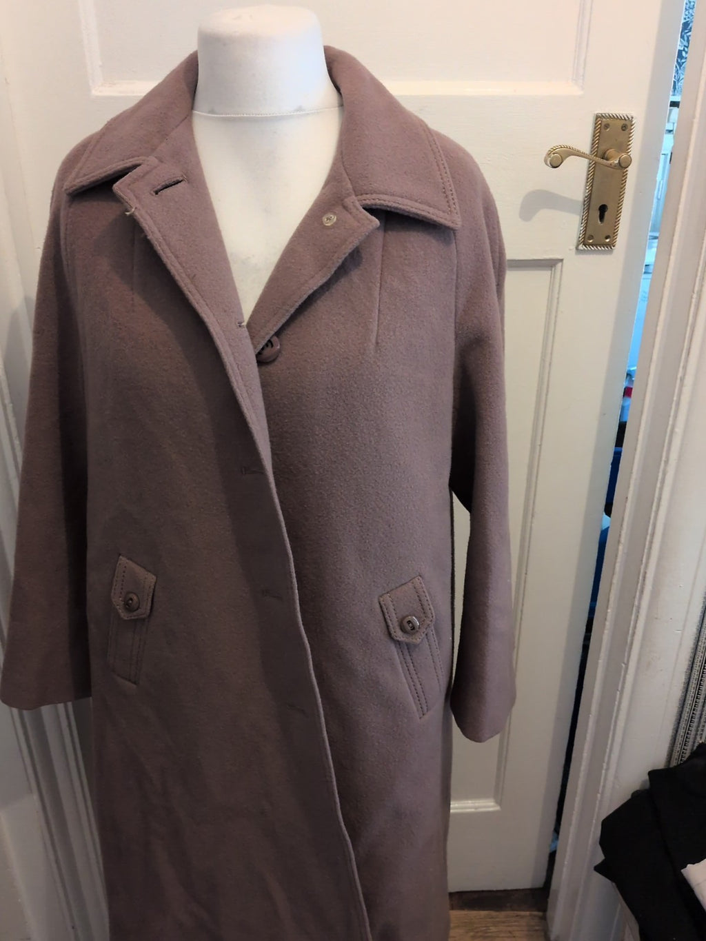 English Lady Large Pale Brown Pure New Wool Vintage Longline Jacket