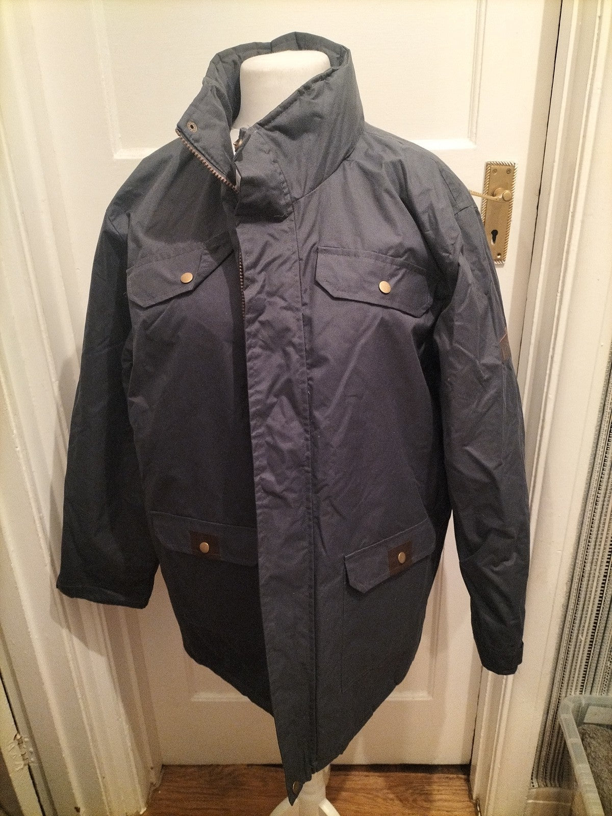 Mens Atlas Size Large Charcoal Zipped Coat