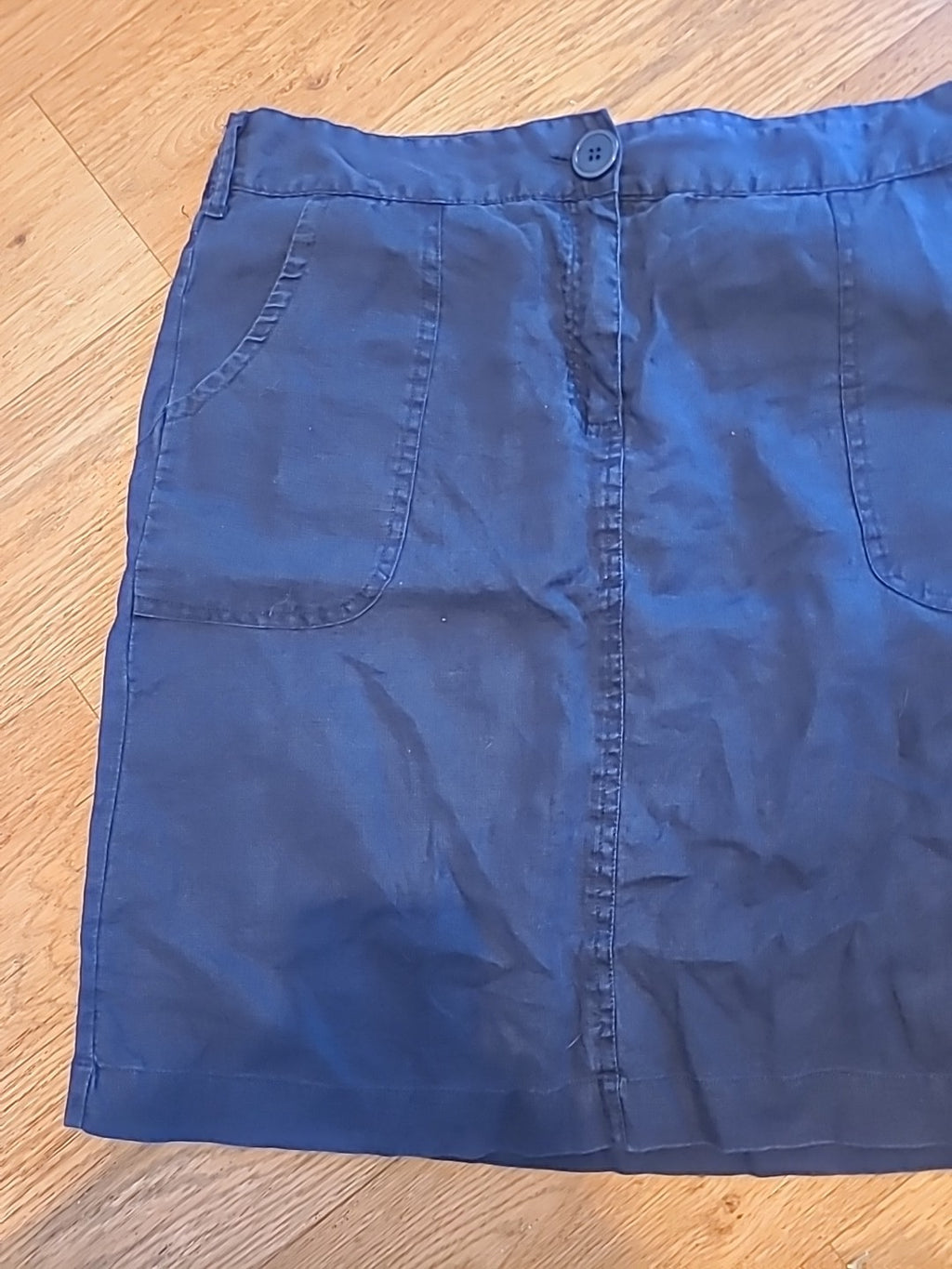 Ladies Julia Bergovich Size Euro 38 Navy Midi Skirt