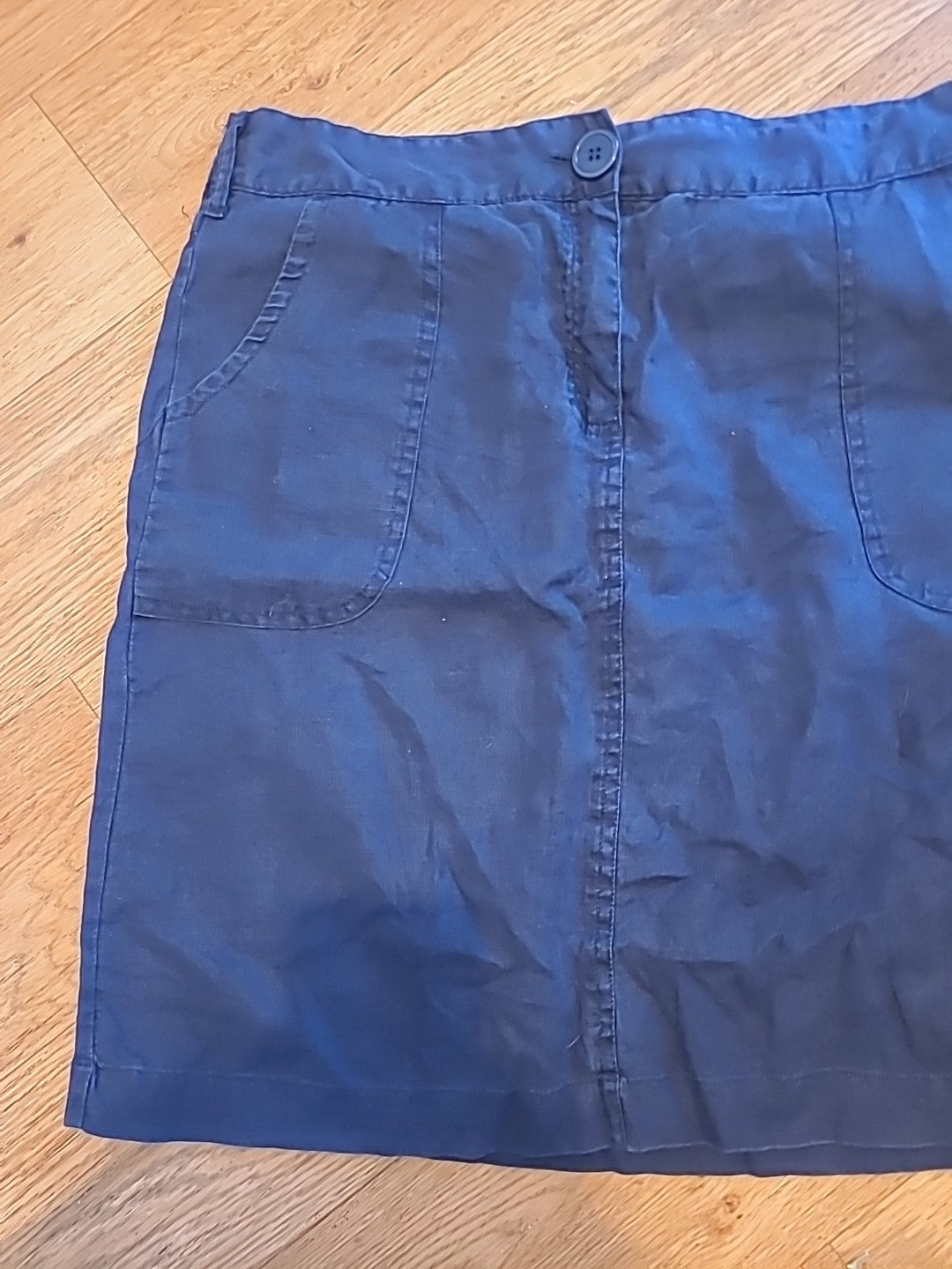 Ladies Julia Bergovich Size Euro 38 Navy Midi Skirt