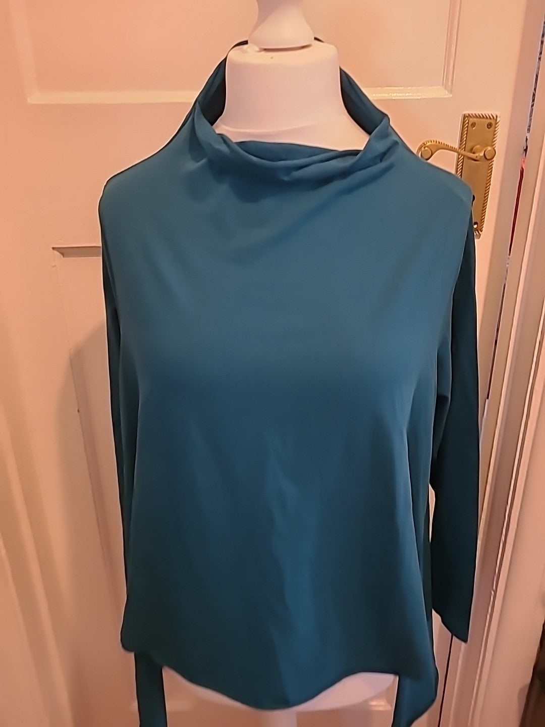 Ladies Size Large Teal Long Sleeved Dress