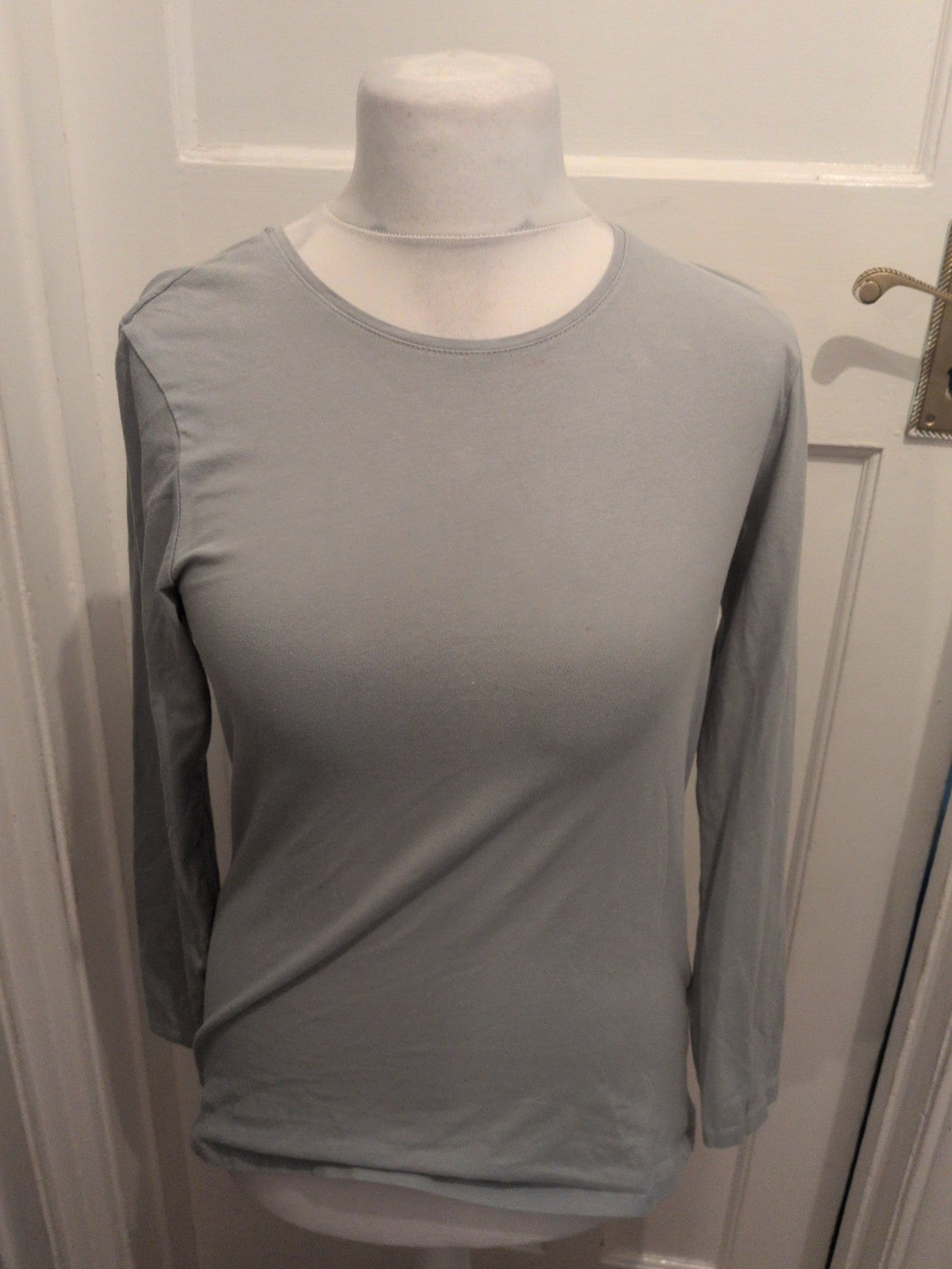 Primark 14-16 Pale Grey Long Sleeve Stretch Crew T-shirt