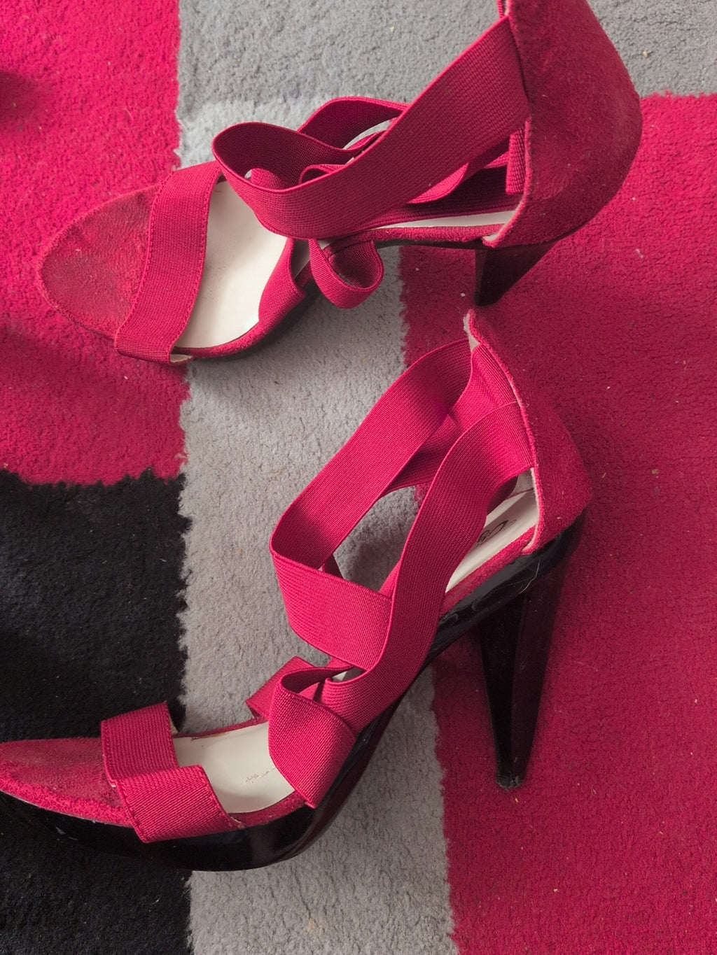 City Watch EU 39 Red Open Toe Heels
