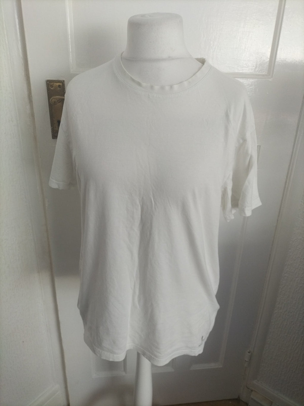 Mens Domyos Size XL White Short Sleeved Tshirt