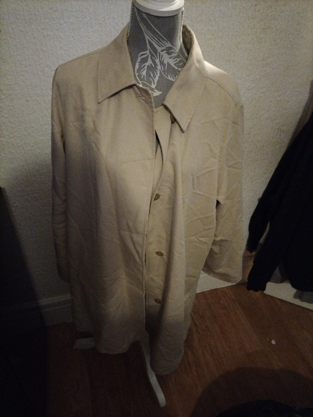 Ladies Cloud Nine Large Beige Lined Jacket