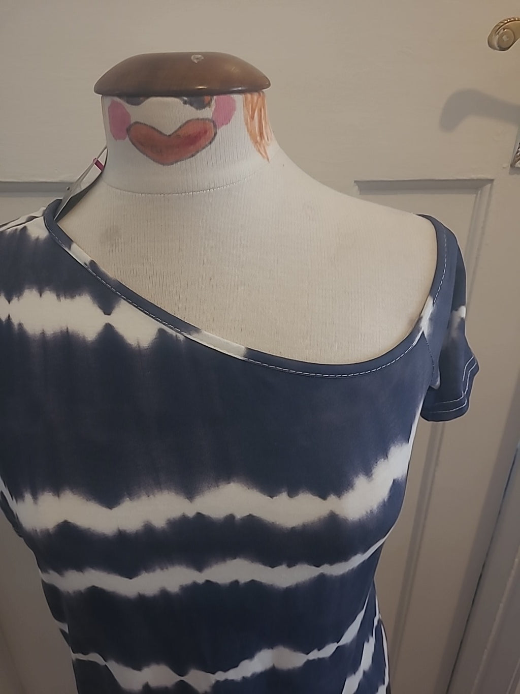 Brand New Ladies Very Size 8 Navy White Off The Shoulder Short Sleeved Dress