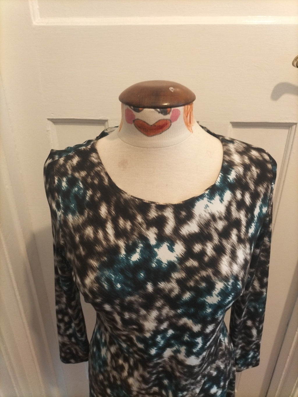 Ladies Planet Size XS Green/Brown/Beige Long Sleeved Dress