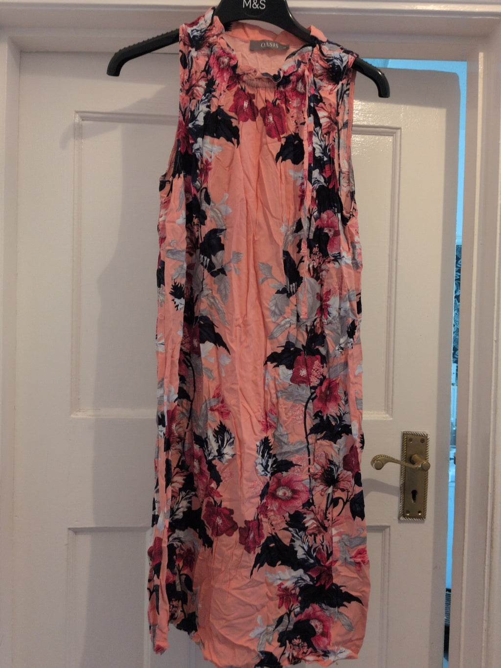 Oasis 10 Pink Floral Sleeveless Midi Dress
