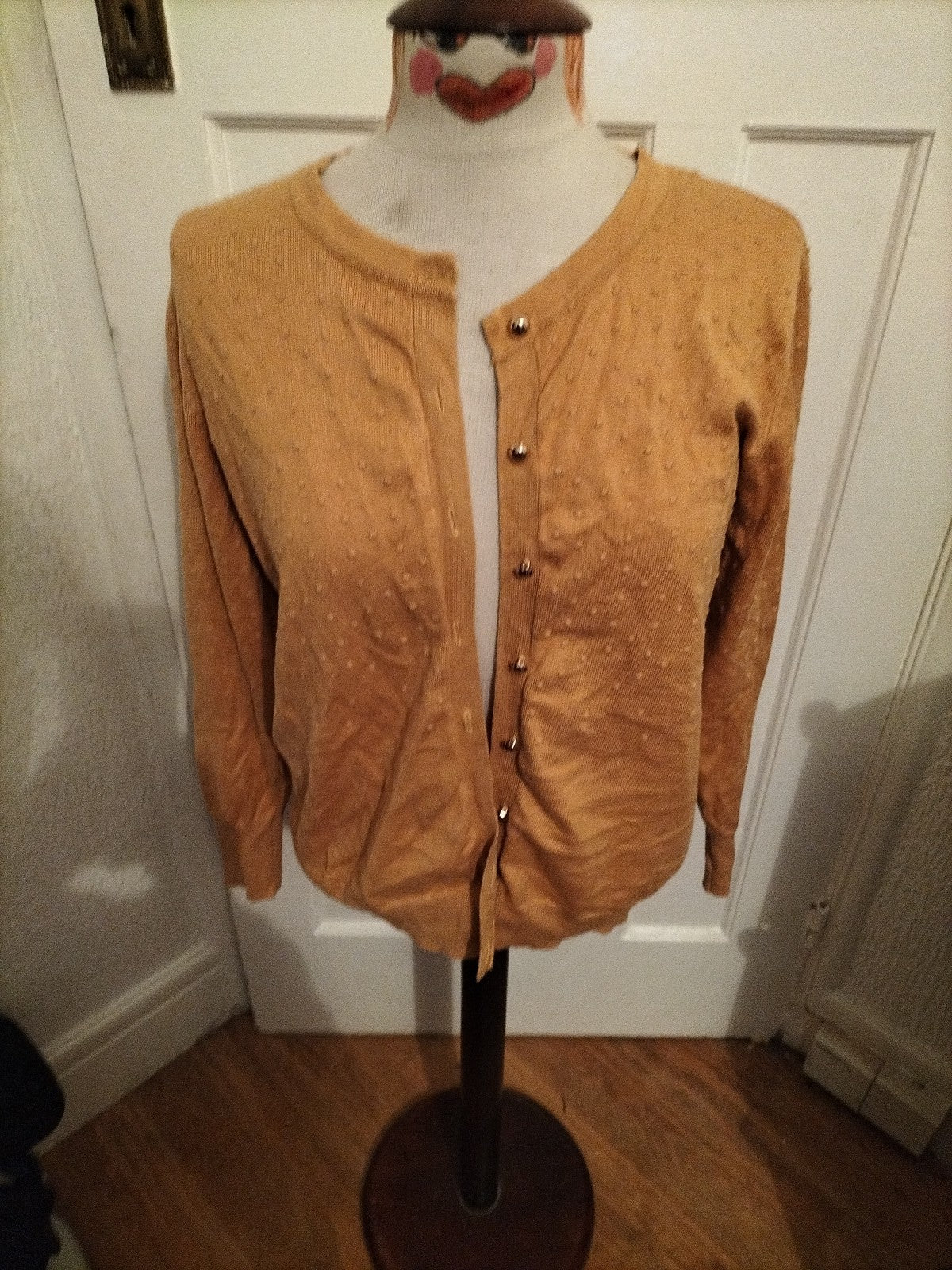 Ladies Size Medium Brown Raised Pattern Cardigan
