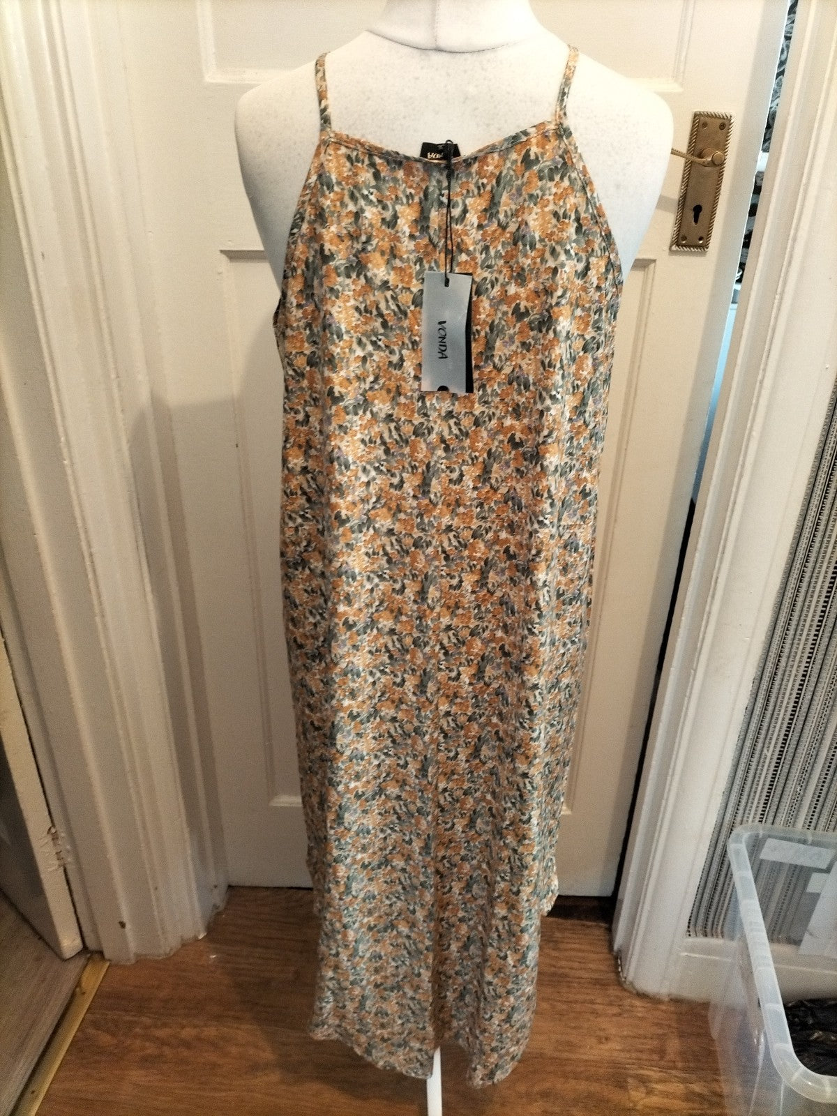 Brand New Ladies Vonda Size 2XL Green/Orange Sleeveless Dress