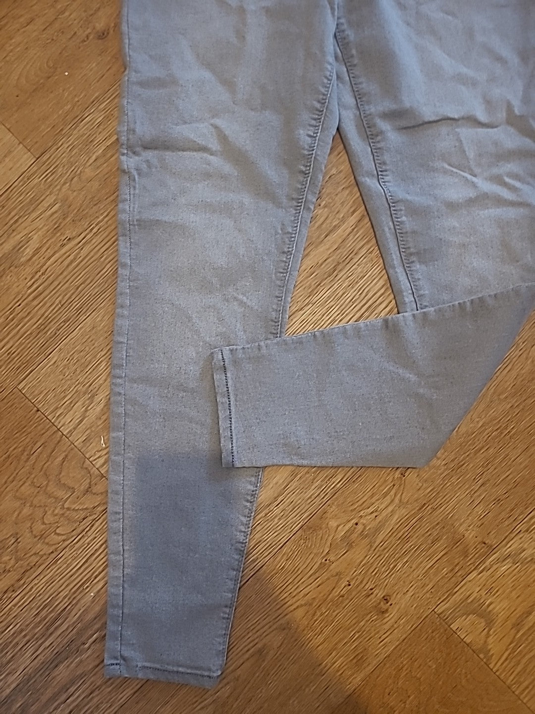 Ladies Papaya Size 12 Grey Denim Jeans