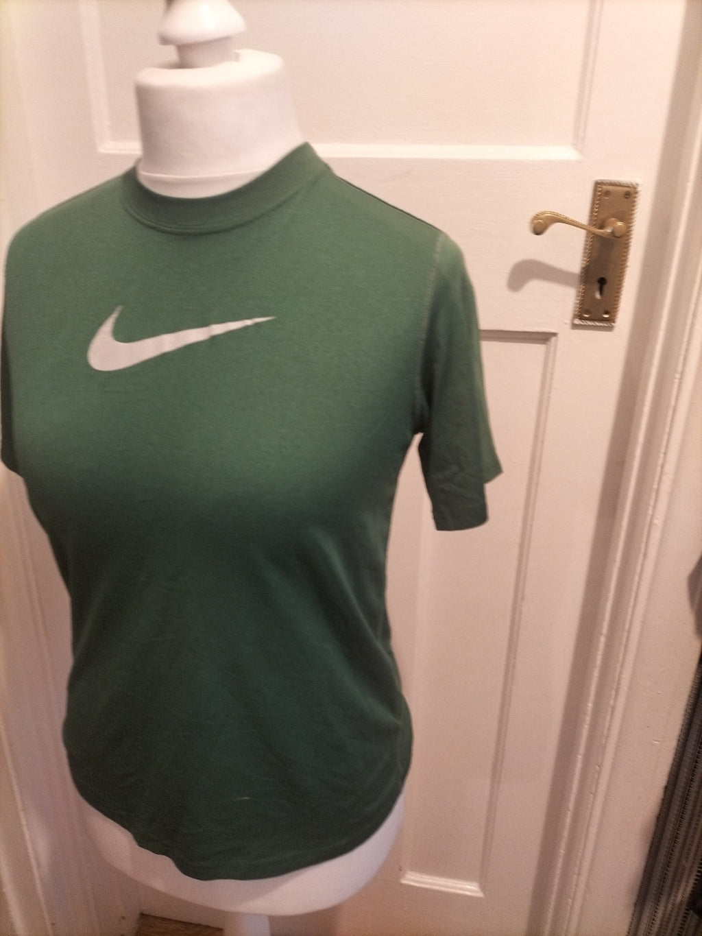 Ladies Nike Dri Fit Size Large Green Print Short Sleeved Tshirt