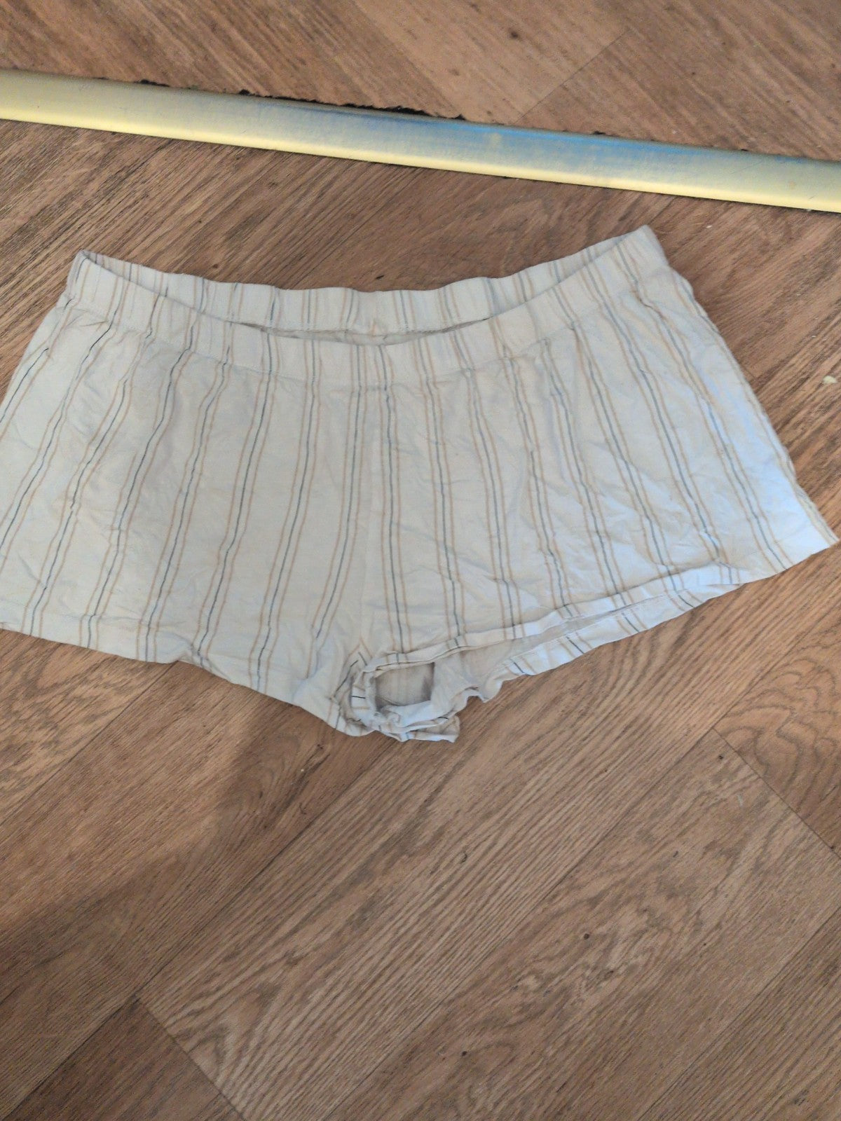 Primark 14-16 White Stripe Elasticated Pyjama Sleep Shorts