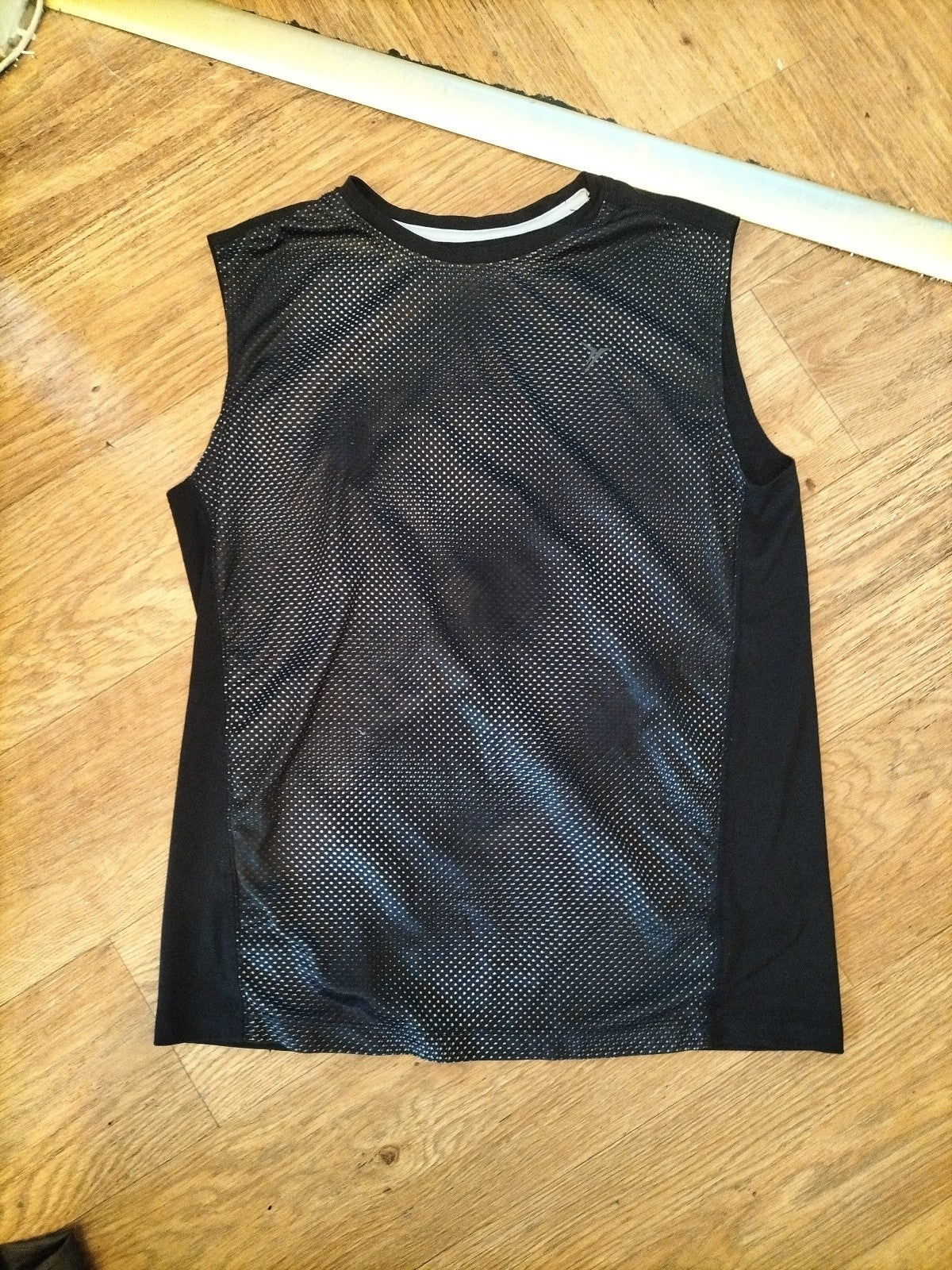 Ladies Old Navy Size XL 14-16 Black Spotted Sleeveless Tank Top Activewear